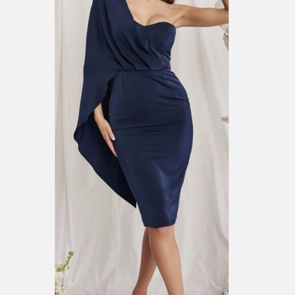 Lavish Alice * One-Shoulder Cape Midi Dress * Navy – Size 10 - Picture 2 of 7
